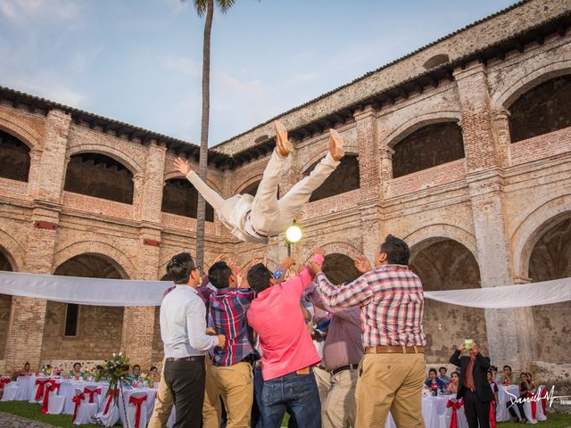 La boda de Saúl y Johana en Tecpatán, Chiapas 27