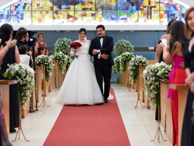 La boda de Yadiel y Fernanda en Mérida, Yucatán 43