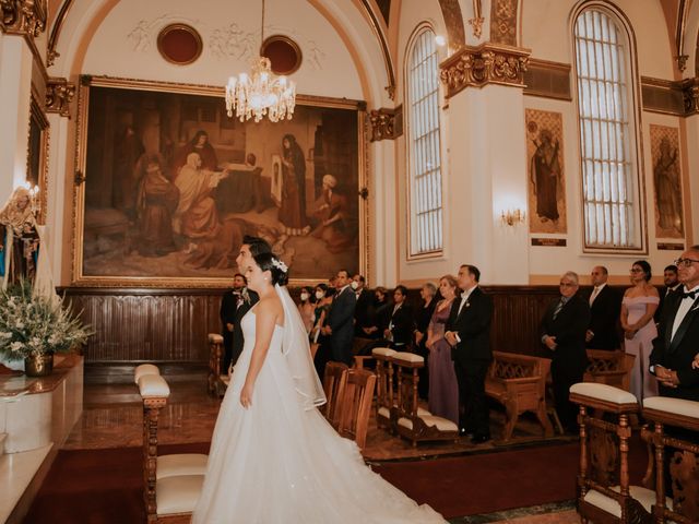 La boda de Alejandro y María en Cuauhtémoc, Ciudad de México 33