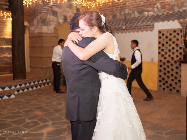 La boda de Julio y Anitzaren en Morelia, Michoacán 32