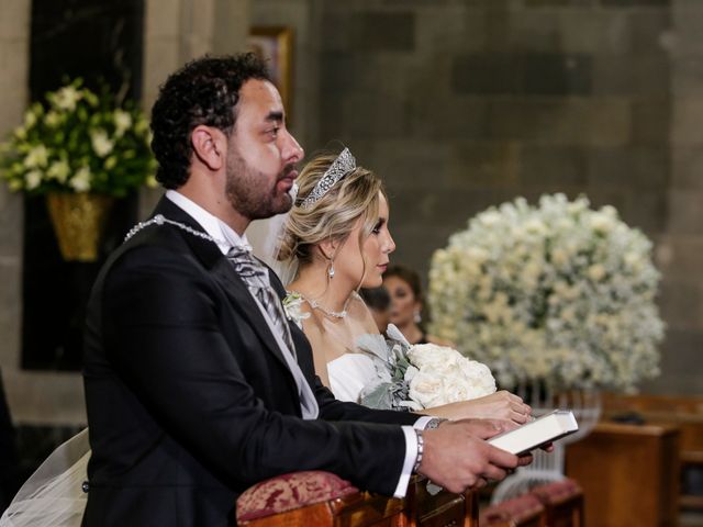 La boda de Arturo y Yolibeth en Miguel Hidalgo, Ciudad de México 23