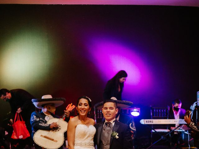 La boda de Carlos y Ixchel en Monterrey, Nuevo León 53
