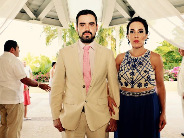 La boda de Miguel y Laura en Ixtapa Zihuatanejo, Guerrero 5