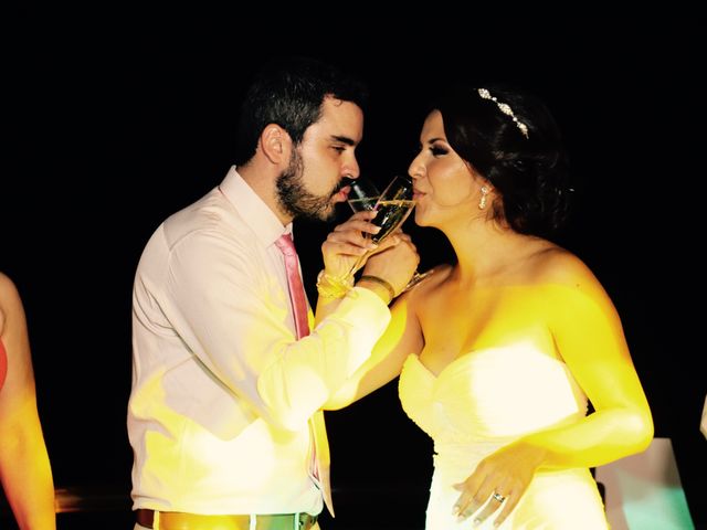 La boda de Miguel y Laura en Ixtapa Zihuatanejo, Guerrero 24