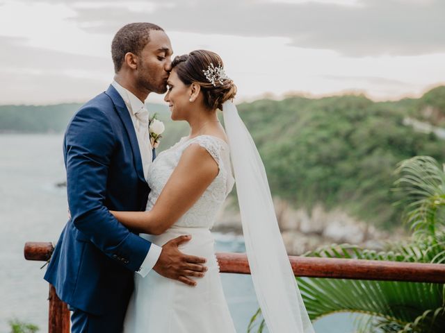 La boda de Jonathan y Arena en Huatulco, Oaxaca 1