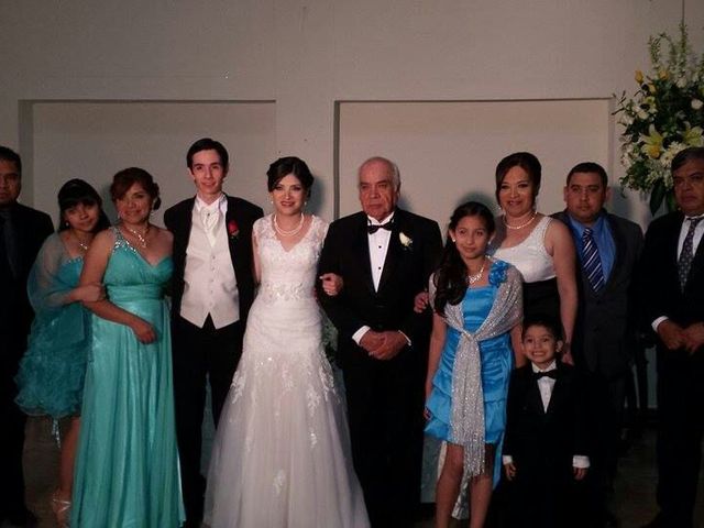 La boda de Angel y Dora en San Nicolás de los Garza, Nuevo León 2