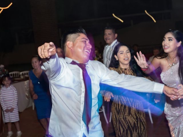 La boda de Mario y Yesi en Villa de Alvarez, Colima 16