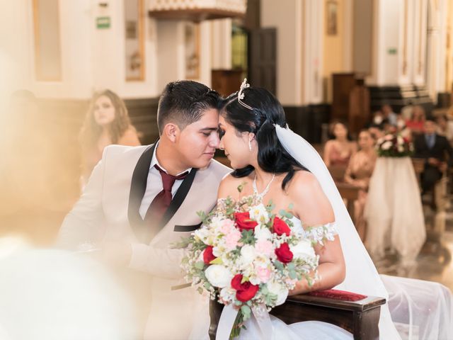 La boda de Mario y Yesi en Villa de Alvarez, Colima 20