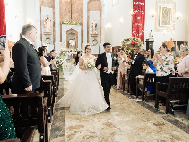 La boda de Mario y Leslye en Tampico, Tamaulipas 52