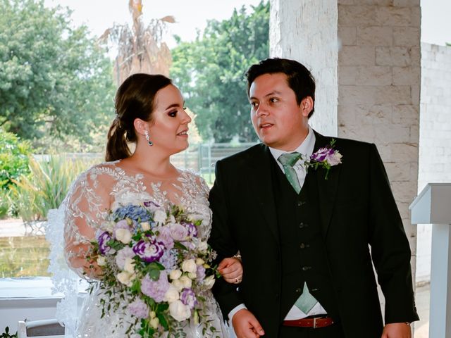 La boda de Israel y Mónica  en Atlixco, Puebla 3