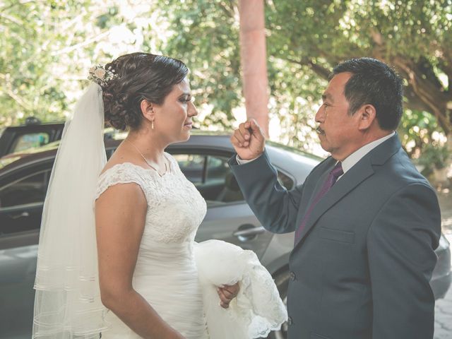 La boda de Enrique y Berenice en Tequesquitengo, Morelos 10