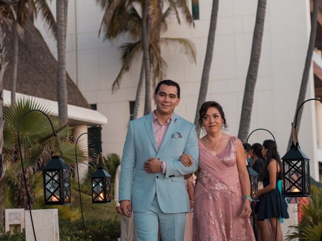 La boda de Octavio y Xochitl en Acapulco, Guerrero 17