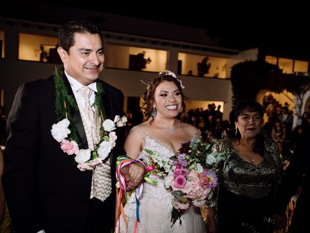 La boda de Salvador y Zinnia en Pátzcuaro, Michoacán 25