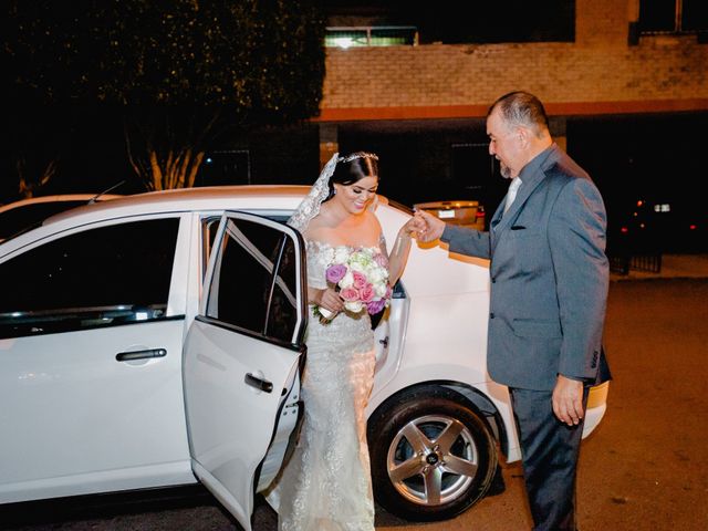 La boda de Alejandro y Alejandra en Mazatlán, Sinaloa 23