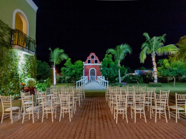 La boda de Alejandro y Alejandra en Mazatlán, Sinaloa 43