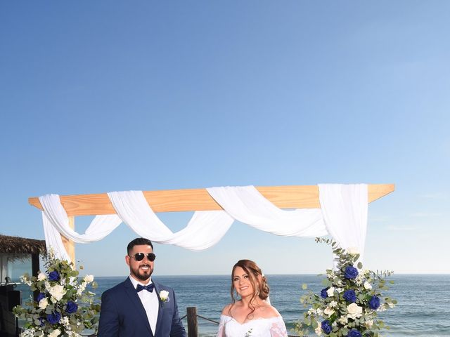 La boda de Lonnie y Karla en Rosarito, Baja California 7