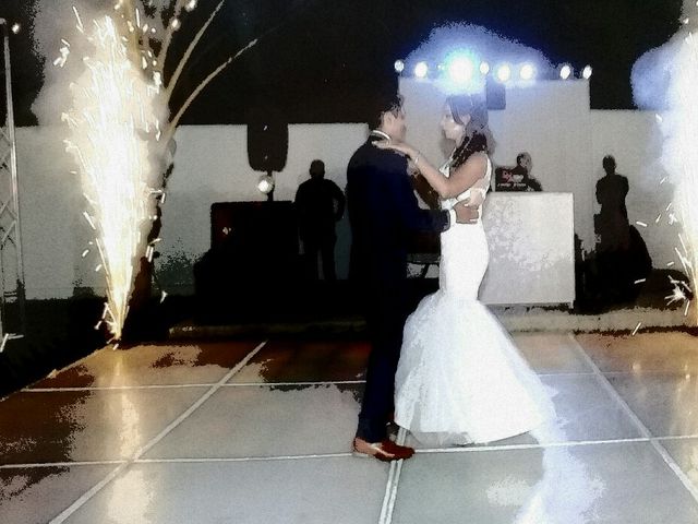 La boda de Raquel  y Izait en Tecomán, Colima 21