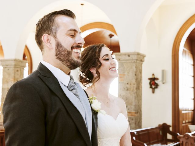 La boda de Paulino y Meribeth en Tlajomulco de Zúñiga, Jalisco 13