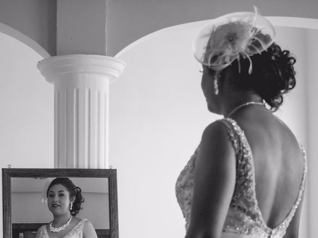 La boda de Carlos  y Fabiola  en Chiautempan, Tlaxcala 7