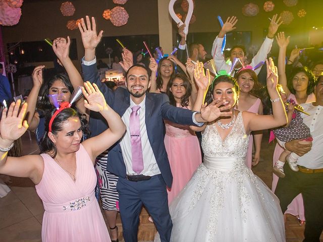 La boda de Carlos  y Fabiola  en Chiautempan, Tlaxcala 28