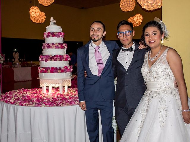 La boda de Carlos  y Fabiola  en Chiautempan, Tlaxcala 23