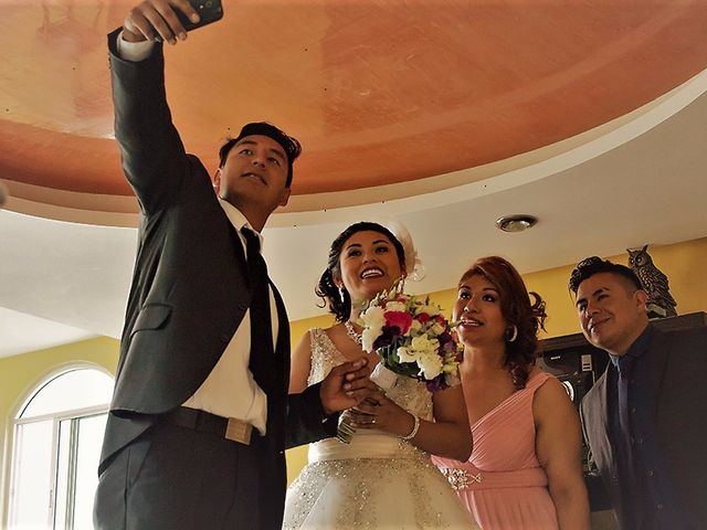 La boda de Carlos  y Fabiola  en Chiautempan, Tlaxcala 8