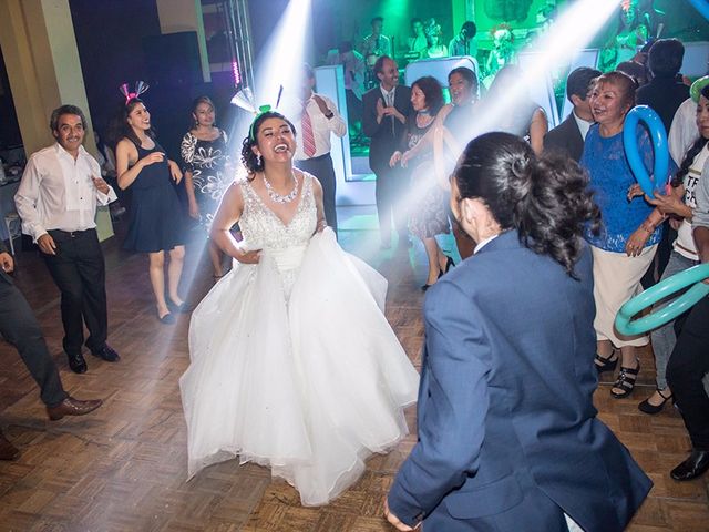 La boda de Carlos  y Fabiola  en Chiautempan, Tlaxcala 32