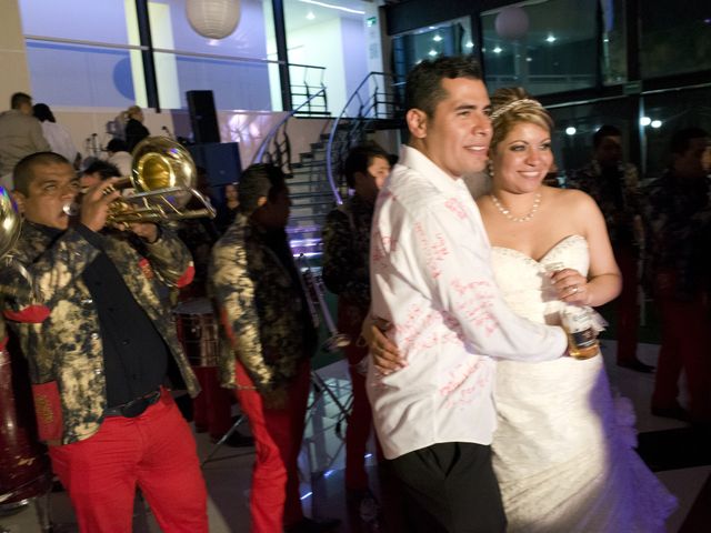 La boda de Daniel y Mayra en Ecatepec, Estado México 16