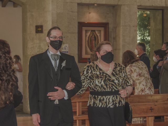 La boda de Juan Ignacio  y Montserrat  en Álvaro Obregón, Ciudad de México 26