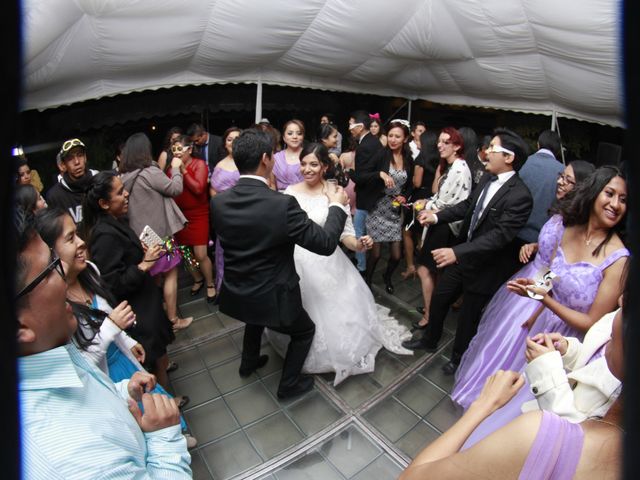 La boda de Carlos y Claudia  en Guanajuato, Guanajuato 56