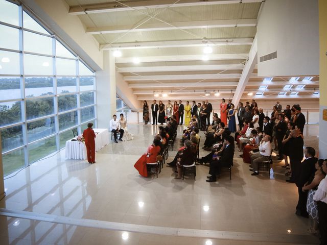 La boda de Homero y Ogarita en Tampico, Tamaulipas 14