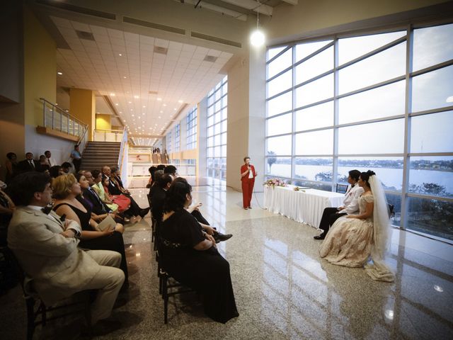 La boda de Homero y Ogarita en Tampico, Tamaulipas 15