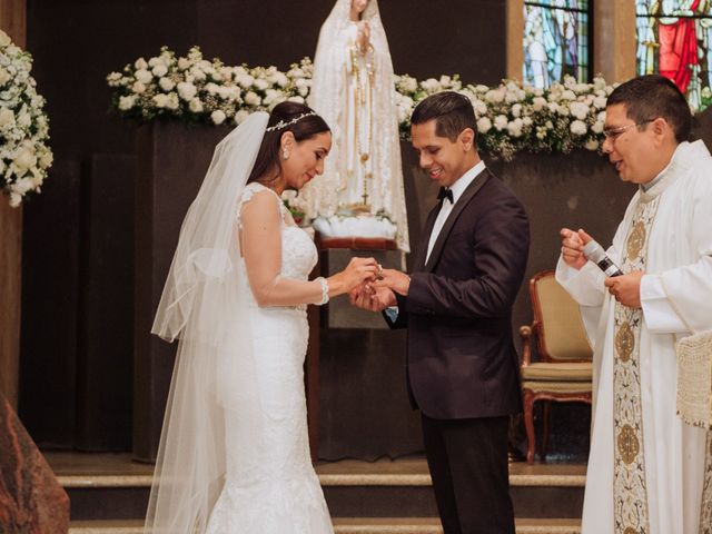 La boda de César y Ale en San Pedro Garza García, Nuevo León 37