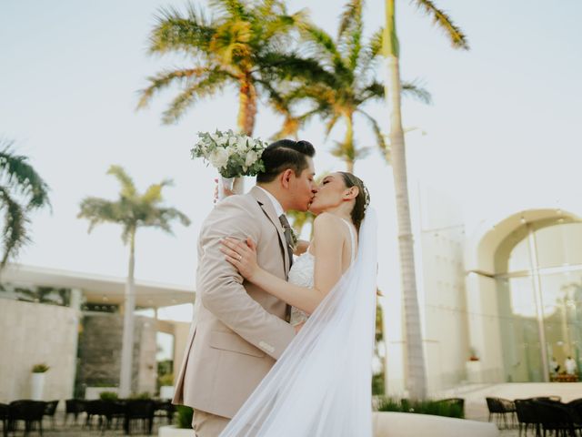 La boda de Miguel y Daniela en Cancún, Quintana Roo 13