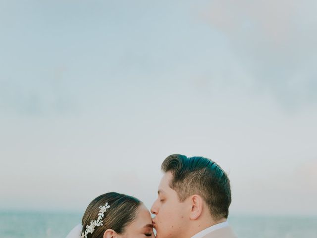 La boda de Miguel y Daniela en Cancún, Quintana Roo 18