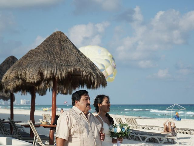 La boda de Francisco Alfonso  y Ana Lilia  en Cancún, Quintana Roo 16