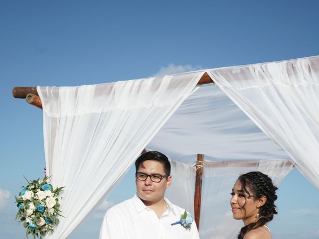 La boda de Francisco Alfonso  y Ana Lilia  en Cancún, Quintana Roo 17