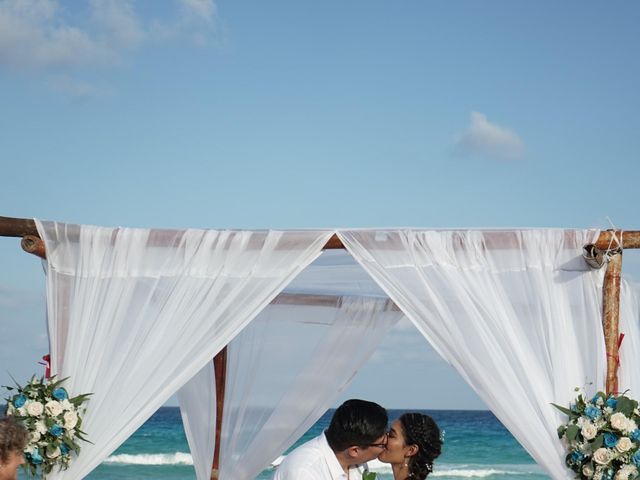 La boda de Francisco Alfonso  y Ana Lilia  en Cancún, Quintana Roo 21