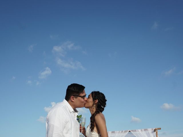 La boda de Francisco Alfonso  y Ana Lilia  en Cancún, Quintana Roo 23