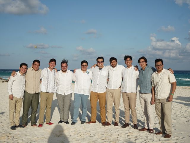 La boda de Francisco Alfonso  y Ana Lilia  en Cancún, Quintana Roo 25