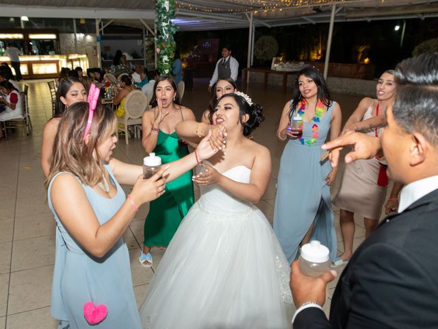 La boda de Renato y Aranxa en Jiutepec, Morelos 64