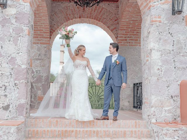 La boda de Carlos y Yrery en Aguascalientes, Aguascalientes 43