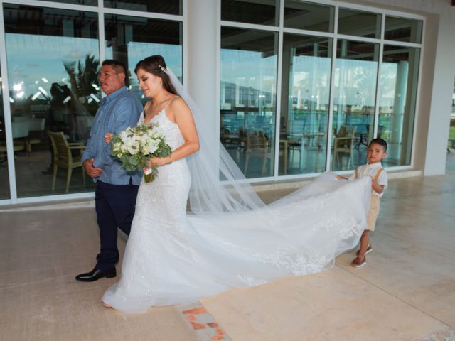 La boda de Víctor y Keiry en Puerto Morelos, Quintana Roo 13