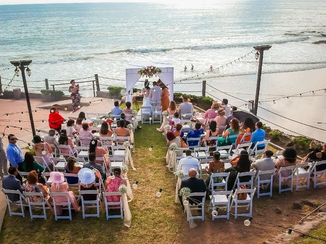 La boda de Mario y Gabby en Rosarito, Baja California 10
