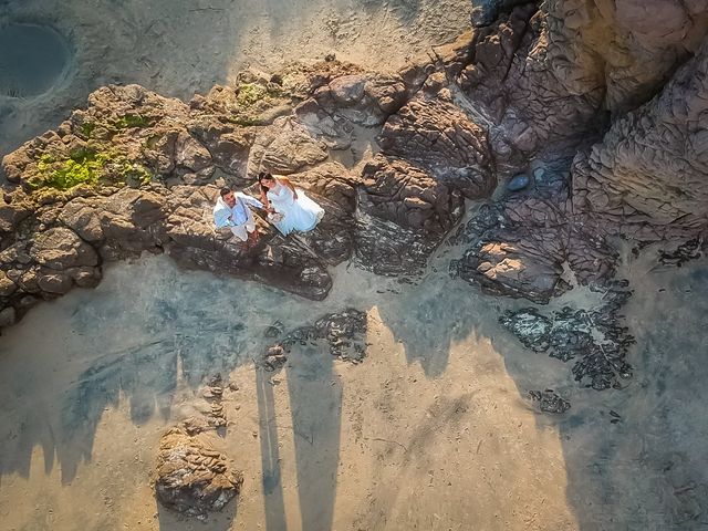 La boda de Mario y Gabby en Rosarito, Baja California 23