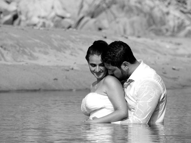 La boda de Eduardo y Carolina en Huatulco, Oaxaca 25