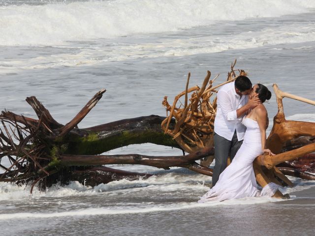 La boda de Eduardo y Carolina en Huatulco, Oaxaca 27