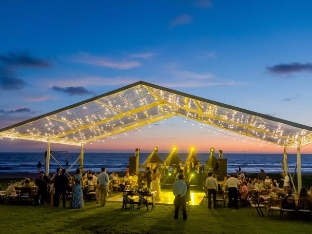 La boda de César y Fátima en Mazatlán, Sinaloa 23