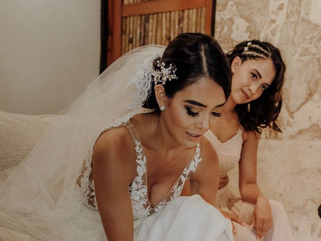 La boda de Alex y Lupita en Cancún, Quintana Roo 15