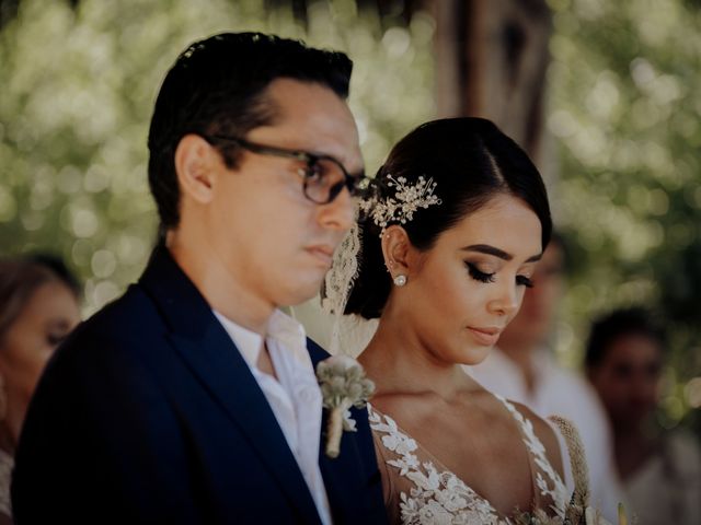 La boda de Alex y Lupita en Cancún, Quintana Roo 29